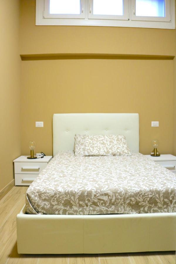 Portello Double Rooms Flat - 3 People Milão Exterior foto